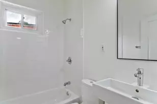 1200 D St NE, Washington, DC 20002 - Photo 32
