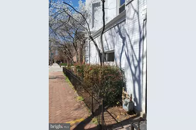 1200 D Street NE, Washington, DC 20002 - Photo 4