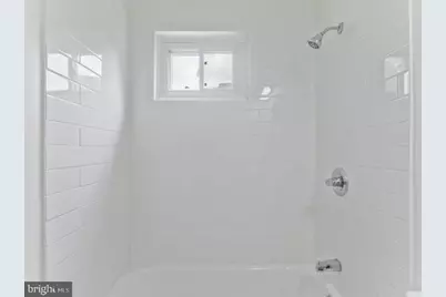 1200 D Street NE, Washington, DC 20002 - Photo 34
