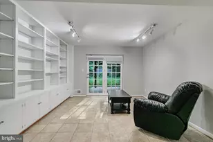2108 48th St NW, Washington, DC 20007 - Photo 28