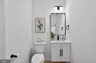 2932 Yost Pl NE, Washington, DC 20018 - Photo 18