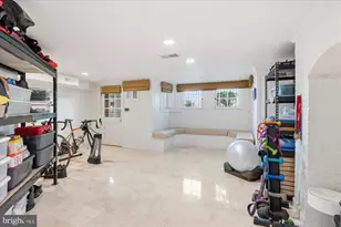 1615 35th St NW, Washington, DC 20007 - Photo 30