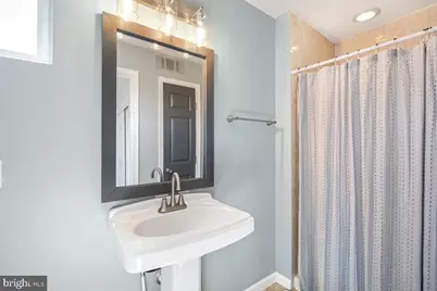 1377 K Street SE #2, Washington, DC 20003 - Photo 22