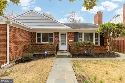 2736 Stephenson Lane NW, Washington, DC 20015 - Photo 6