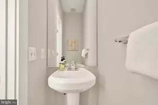 3302 9th St NE, Washington, DC 20017 - Photo 20