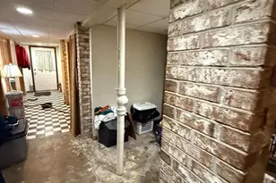 2812 6th St NE, Washington, DC 20017 - Photo 8