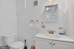 1332 Jonquil St NW, Washington, DC 20012 - Photo 16