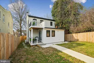 17 Longfellow St NW, Washington, DC 20011 - Photo 36