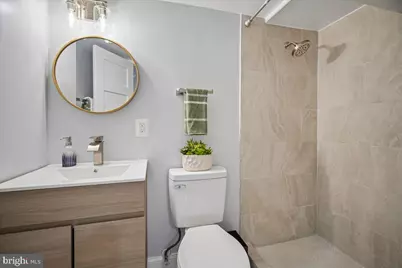 17 Longfellow Street NW, Washington, DC 20011 - Photo 22