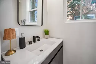 17 Longfellow St NW, Washington, DC 20011 - Photo 30