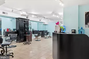 4000 Cathedral Ave NW, Washington, DC 20016 - Photo 24