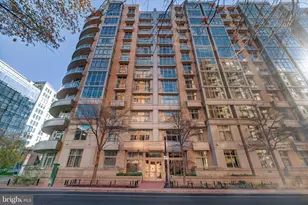 811 4th St NW, Washington, DC 20001 - Photo 32