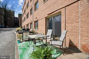 2710 Macomb St NW, Washington, DC 20008 - Photo 14