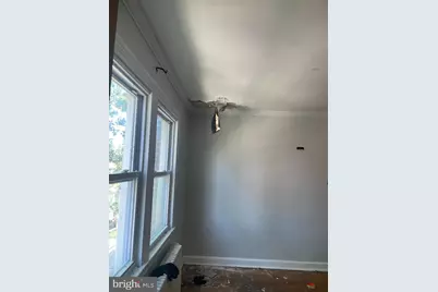 1019 16th Street NE, Washington, DC 20002 - Photo 10