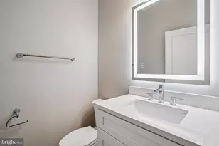 1329 Irving St NW, Washington, DC 20010 - Photo 6