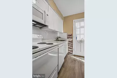 2015 38th Street SE #B, Washington, DC 20020 - Photo 14