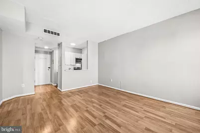 1851 Columbia Road NW #401, Washington, DC 20009 - Photo 8