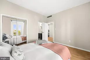 1851 Columbia Rd NW, Washington, DC 20009 - Photo 18