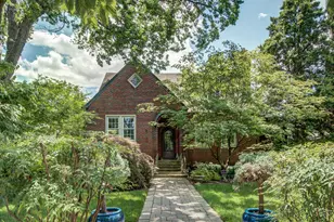 3808 Cathedral Ave NW, Washington, DC 20016 - Photo 4