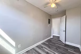 4630 Hillside Rd SE, Washington, DC 20019 - Photo 12