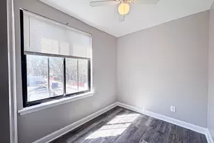 4630 Hillside Rd SE, Washington, DC 20019 - Photo 14