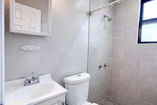 4630 Hillside Rd SE, Washington, DC 20019 - Photo 2