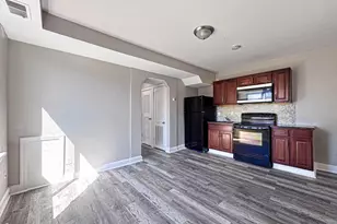 4630 Hillside Rd SE, Washington, DC 20019 - Photo 6