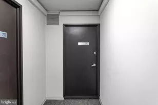 1545 18th St NW, Washington, DC 20036 - Photo 22