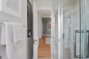 2205 California St NW, Washington, DC 20008 - Photo 20