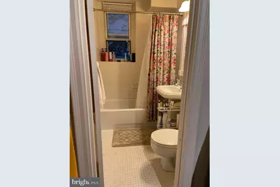 1725 New Hampshire Avenue NW #204, Washington, DC 20009 - Photo 4