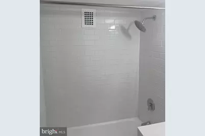 1545 18th Street NW #303, Washington, DC 20036 - Photo 2