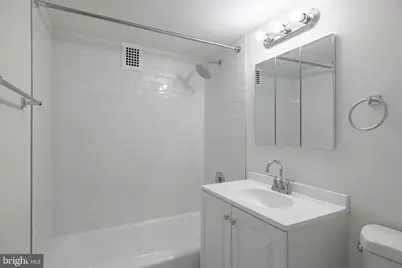 1545 18th Street NW #303, Washington, DC 20036 - Photo 10