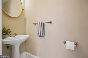 1217 Massachusetts Ave SE, Washington, DC 20003 - Photo 44
