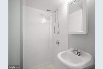 1945 39th Street NW, Washington, DC 20007 - Photo 18