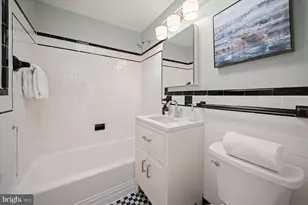 1945 39th St NW, Washington, DC 20007 - Photo 14