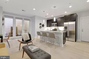 1700 Euclid St NW, Washington, DC 20009 - Photo 10