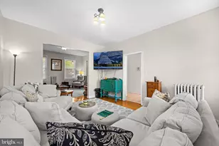 504 Kenyon St NW, Washington, DC 20010 - Photo 8