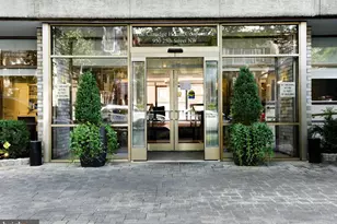 950 25th St NW, Washington, DC 20037 - Photo 2