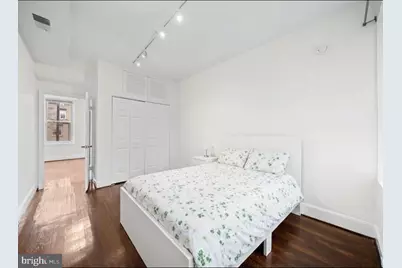 1706 U Street NW #202, Washington, DC 20009 - Photo 2