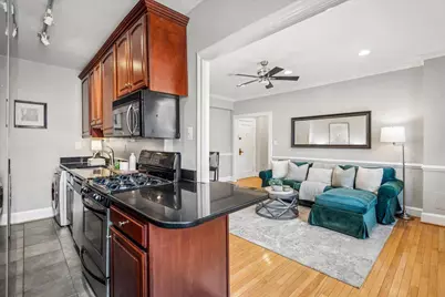 3010 Wisconsin Avenue NW #209, Washington, DC 20016 - Photo 4