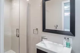 3500 P St NW, Washington, DC 20007 - Photo 4