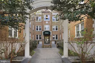 5112 Connecticut Ave NW, Washington, DC 20008 - Photo 4