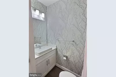 2179 Half Moon Place NE, Washington, DC 20018 - Photo 8