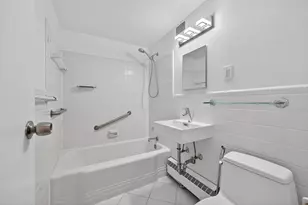 4200 Cathedral Ave NW, Washington, DC 20016 - Photo 16