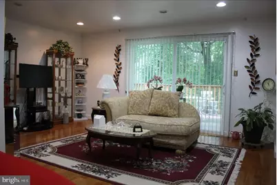 1902 SE Valley Terrace SE, Washington, DC 20032 - Photo 12