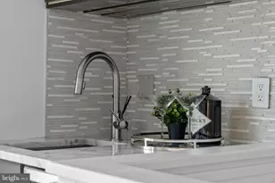 1010 4th St SE, Washington, DC 20003 - Photo 56