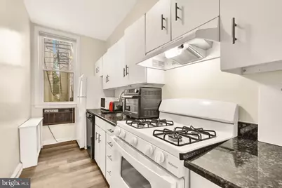 323 Maryland Avenue NE, Washington, DC 20002 - Photo 10