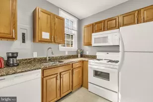 323 Maryland Ave NE, Washington, DC 20002 - Photo 20