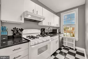 323 Maryland Ave NE, Washington, DC 20002 - Photo 24