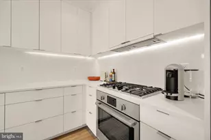 930 French St NW, Washington, DC 20001 - Photo 12